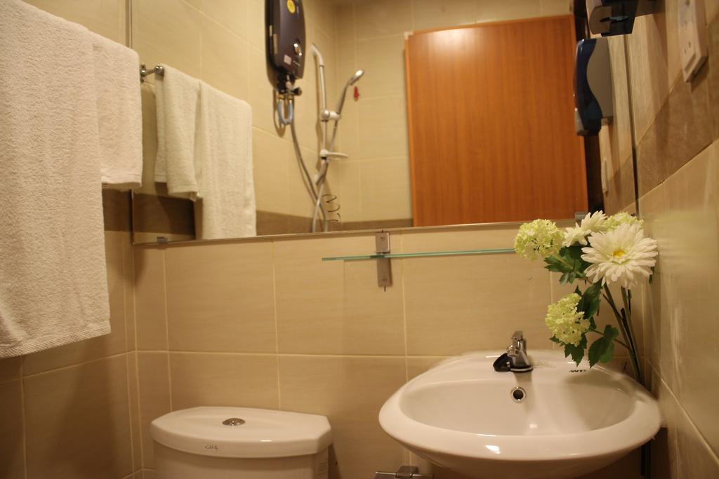 Goldbrick Hotel Bukit Bintang Kuala Lumpur Ngoại thất bức ảnh
