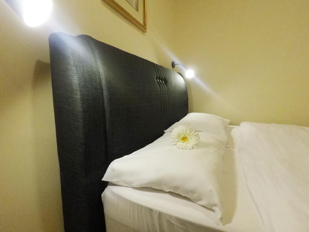 Goldbrick Hotel Bukit Bintang Kuala Lumpur Ngoại thất bức ảnh